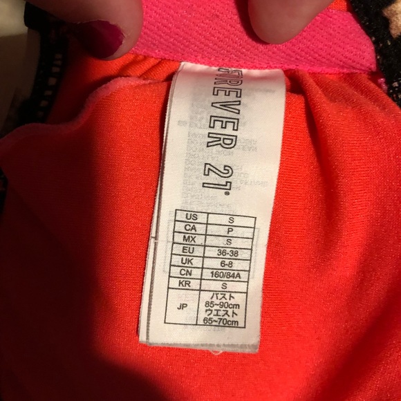 Bathing suit top - Picture 2 of 2